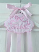 Load image into Gallery viewer, Personalised Bow Holder
